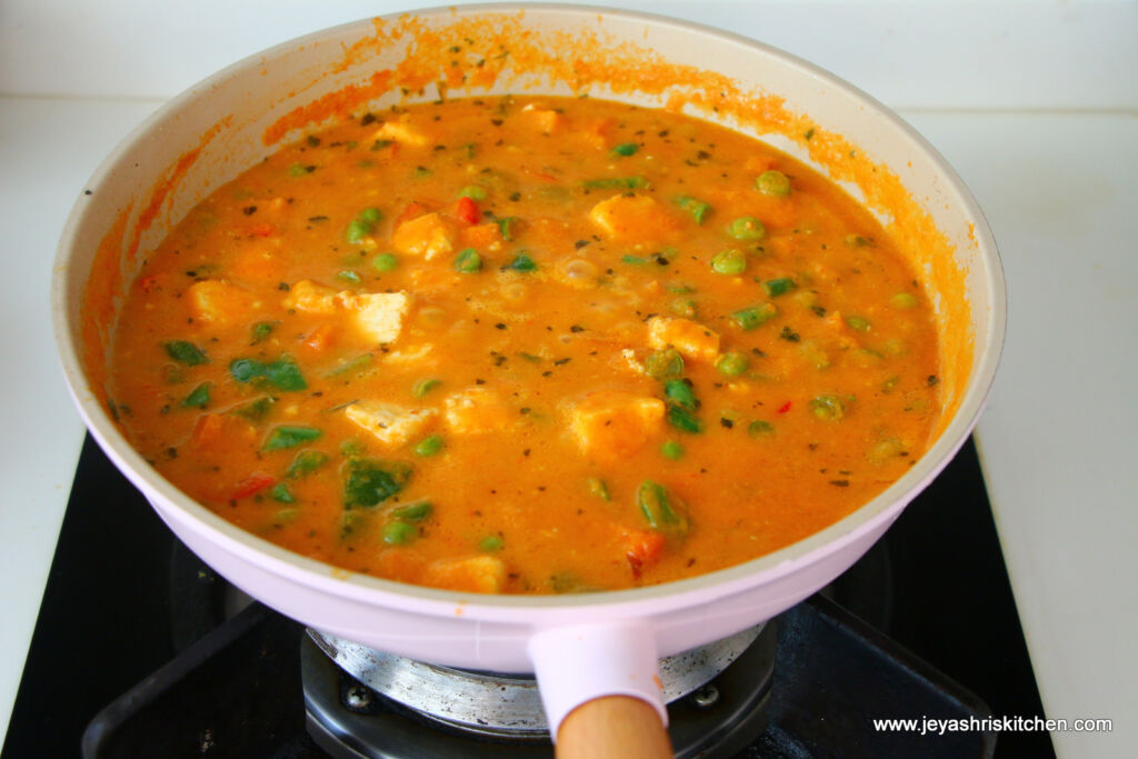 Mixed vegetable curry