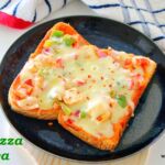 Bread pizza on tawa