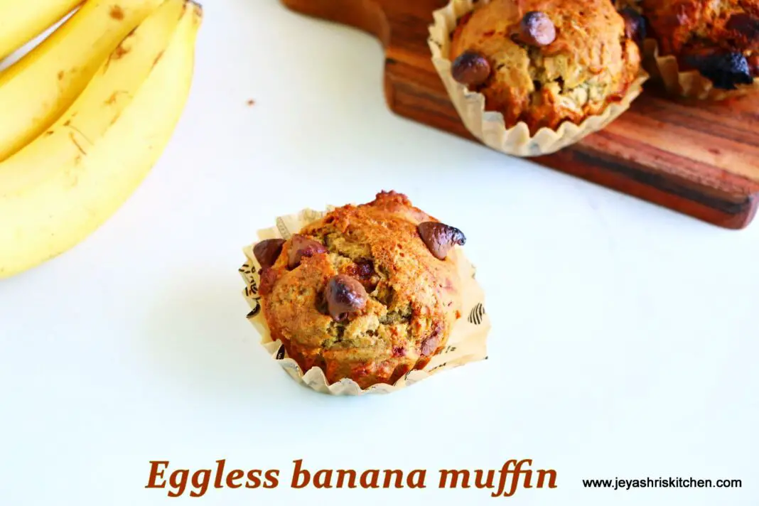 Eggless banana muffins