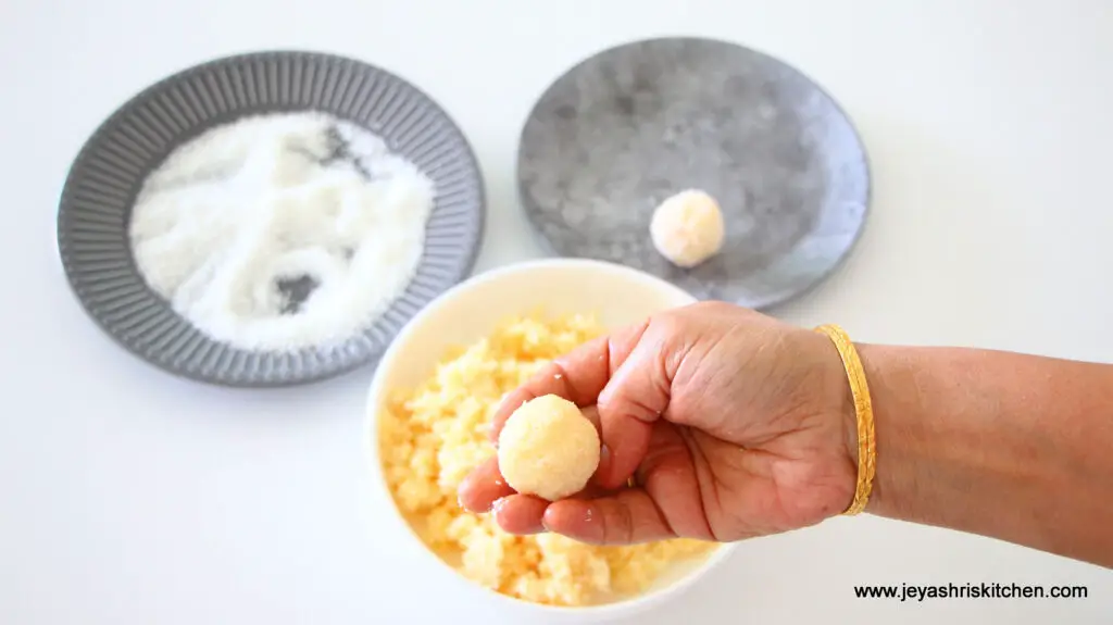 Coconut-laddu