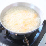 Ribbon pakoda