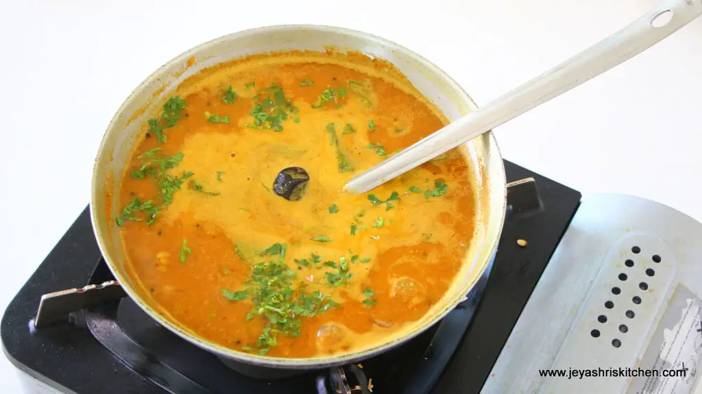 vengaya sambar