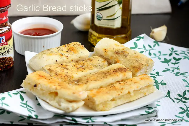Garlic bread sticks