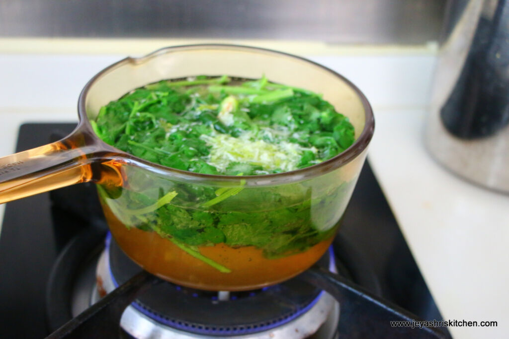 Coriander-lemon veg soup