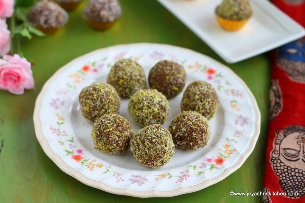  Chocolate coconut ladoo