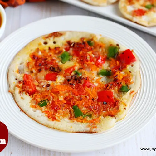 veg uttapam Jeyashri's Kitchen