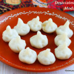 modagam-using-desiccated-coconut