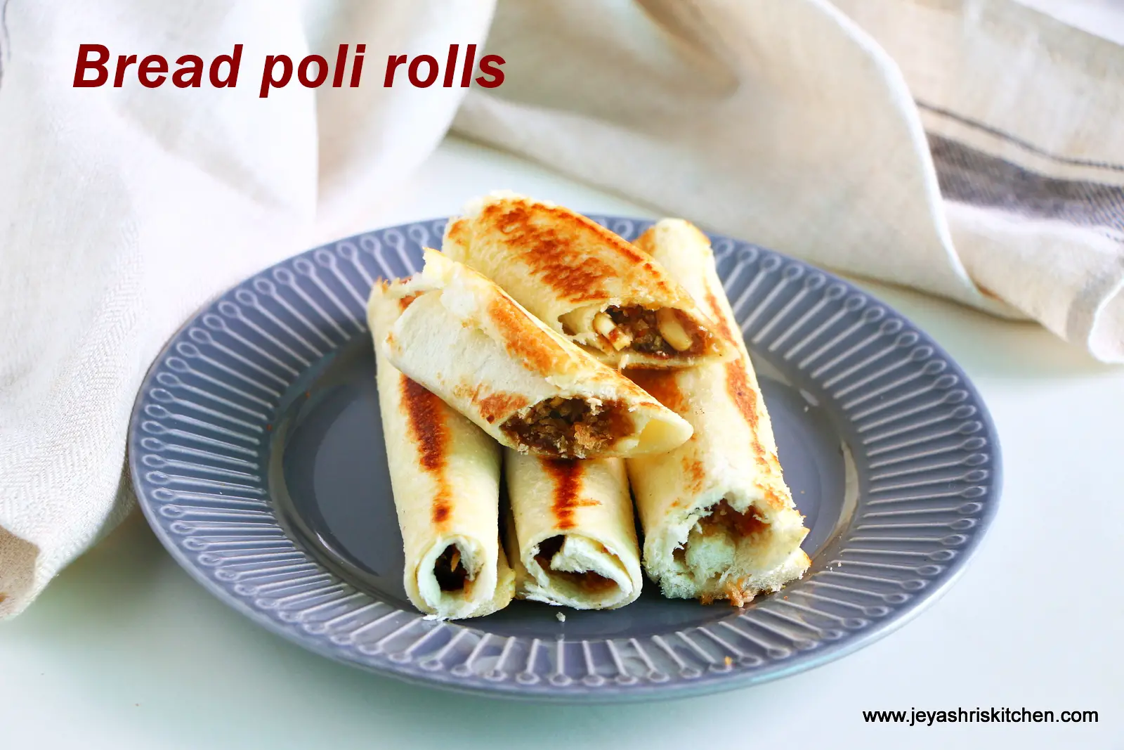 Bread poli rolls