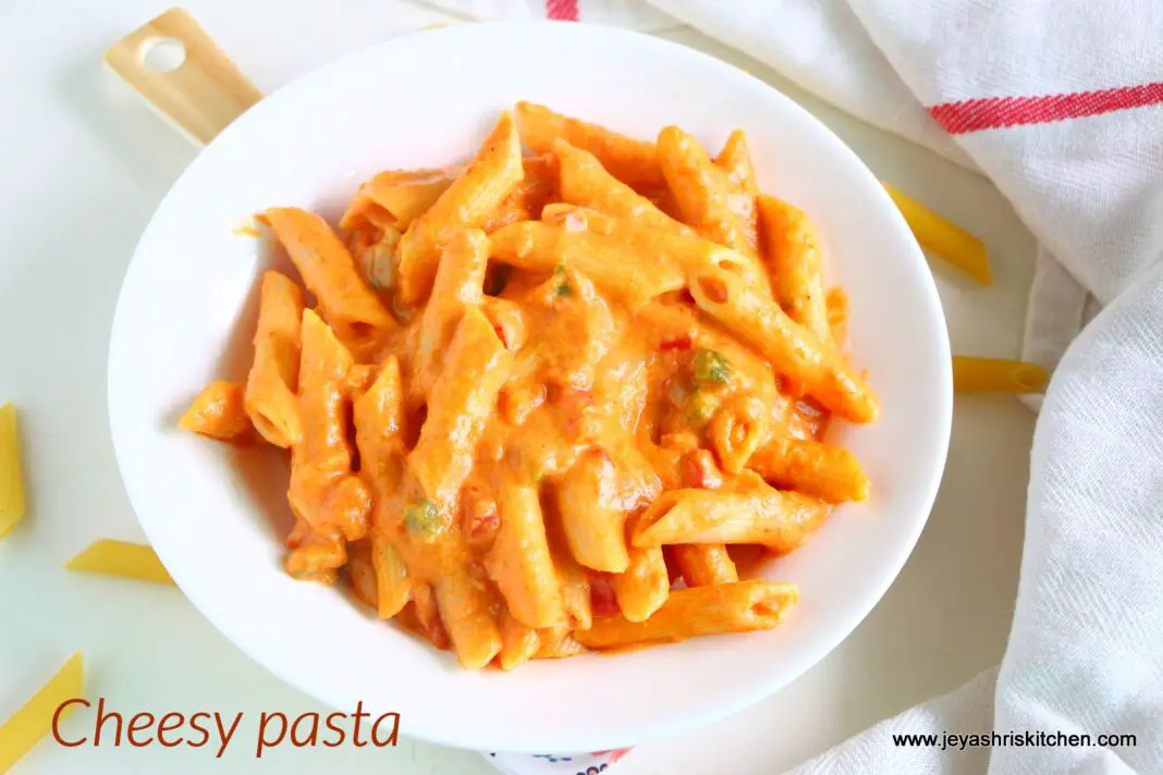 Cheesy tomato pasta
