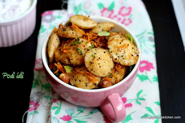 Mini podi idli