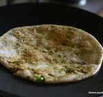 peas paratha 8