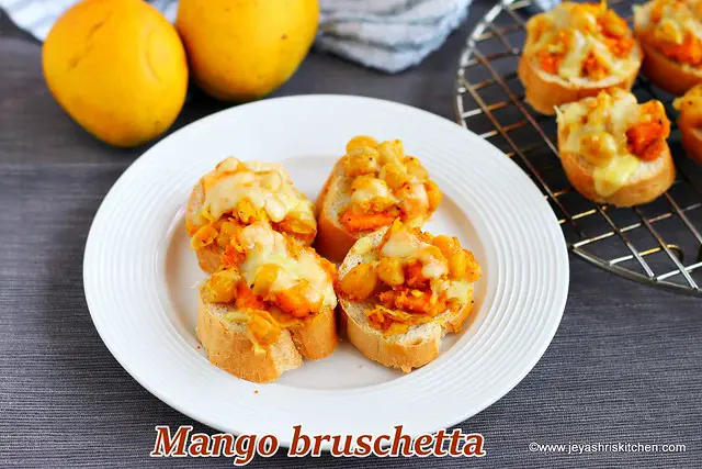 Mango chickpeas bruschetta