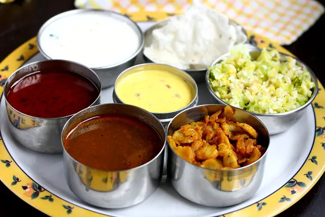 Poondu kuzhambhu lunch