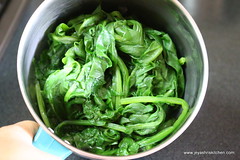 Blanched palak