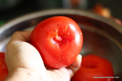 cut-tomato