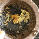 crushed-ginger-cardamom