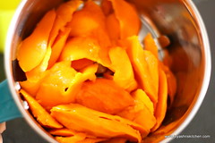 mango-slices