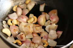 onion+cashew