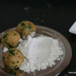 methi-poori