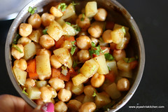 Aloo-channa -chaat