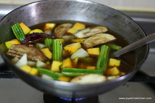 Mixed-veggie-sambar