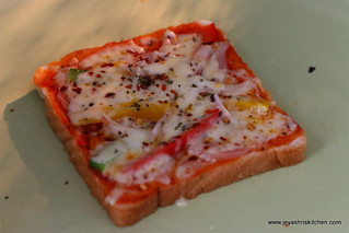 bread-pizza