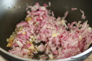 add-onion +ginger garlic paste
