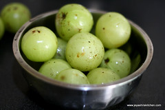 gooseberry pickle step 1