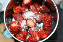 strawberry step 1