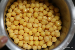 Canned chicpeas