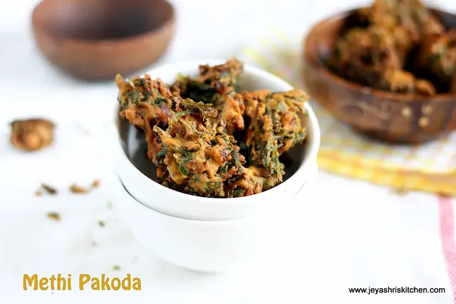 methi -pakoda 