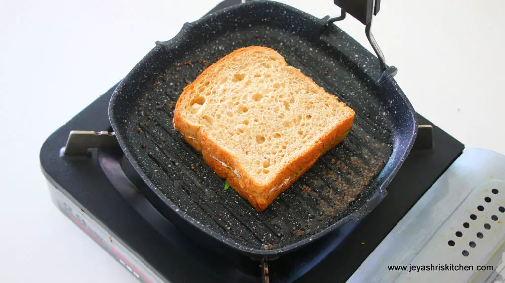 dahi tadka sandwich