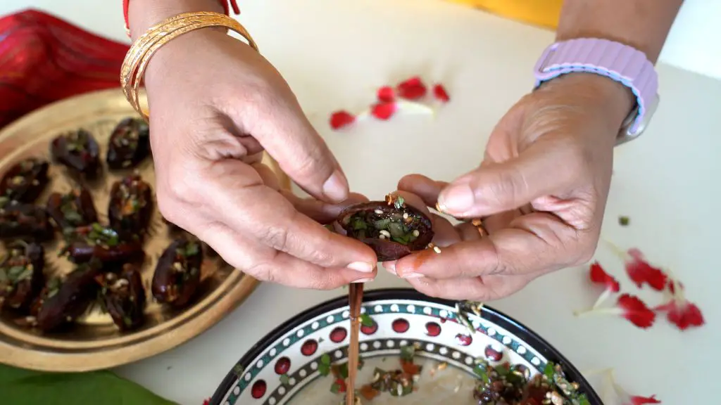 Dates paan